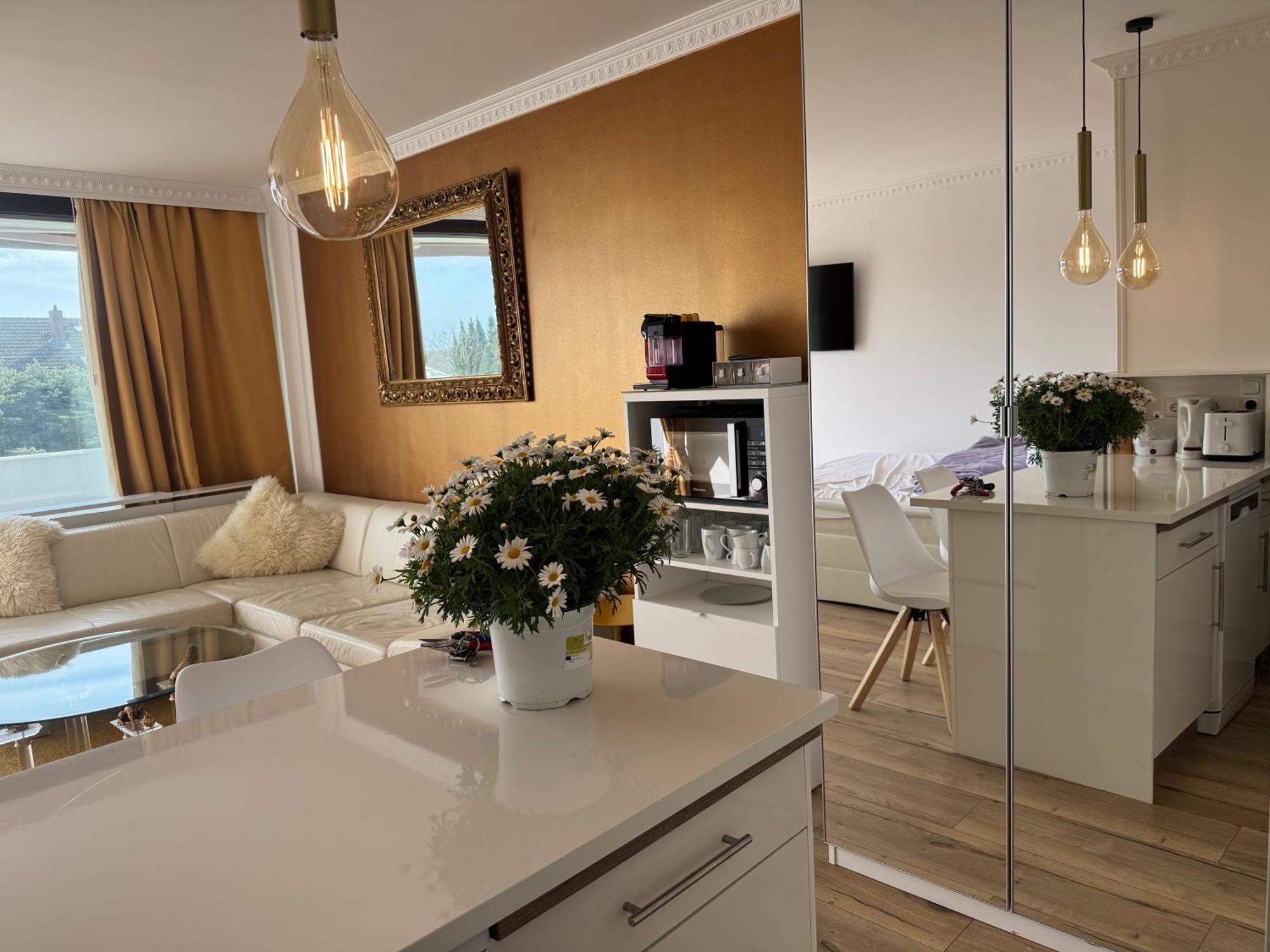 Tiffany'S Ferienapartments Sind Alles, Ausser... Gewoehnlich!!! Timmendorfer Strand Εξωτερικό φωτογραφία